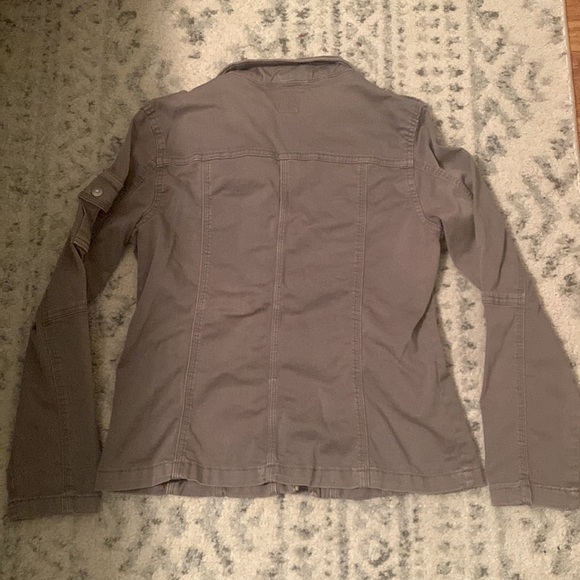 Kenzie jacket- medium - Picture 4 of 5